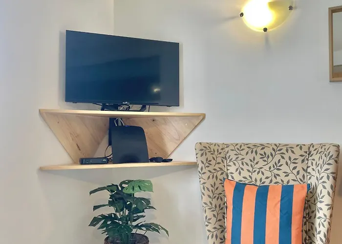 Bayview 106